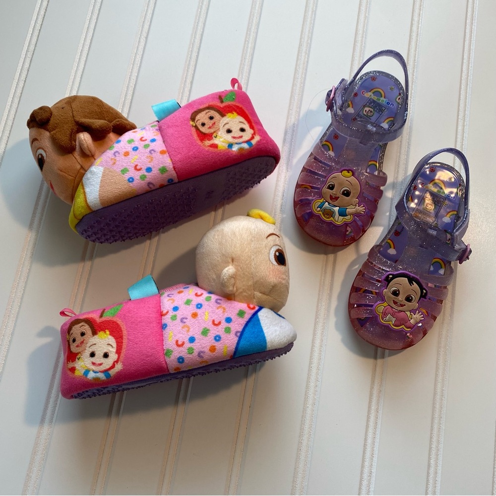 CoComelon Sandals /Slippers Shoe Bundle
